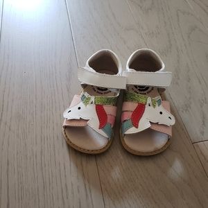 Livie and luca sandals size 5